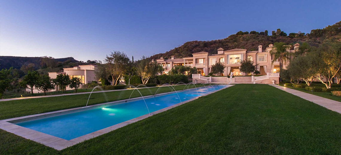 Beverly Hills Los Angeles Neighborhood Photo